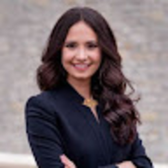 Meet your Posher, Sophia - Picture 1 of 1